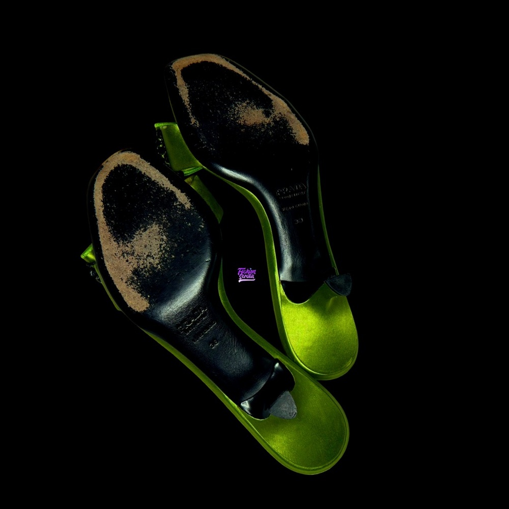 Prada Archive Poison Apple Silk Green Beaded Apliqué Bow 2000s Kitten Heel Mules - Picture 3 of 8